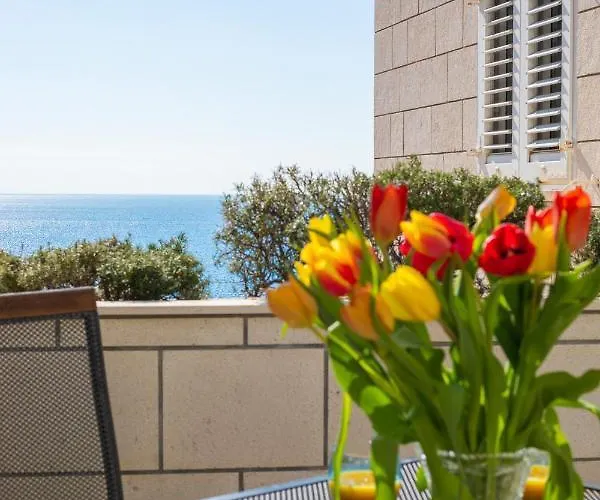 Апартаменты Rosemary *