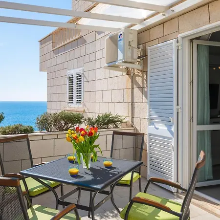 Rosemary * Dubrovnik